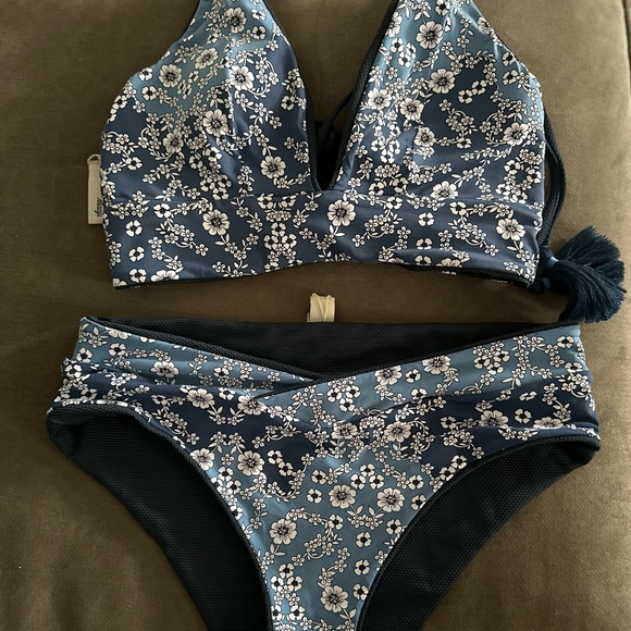 Maaji bikini - new - reversible - Picture 1 of 3